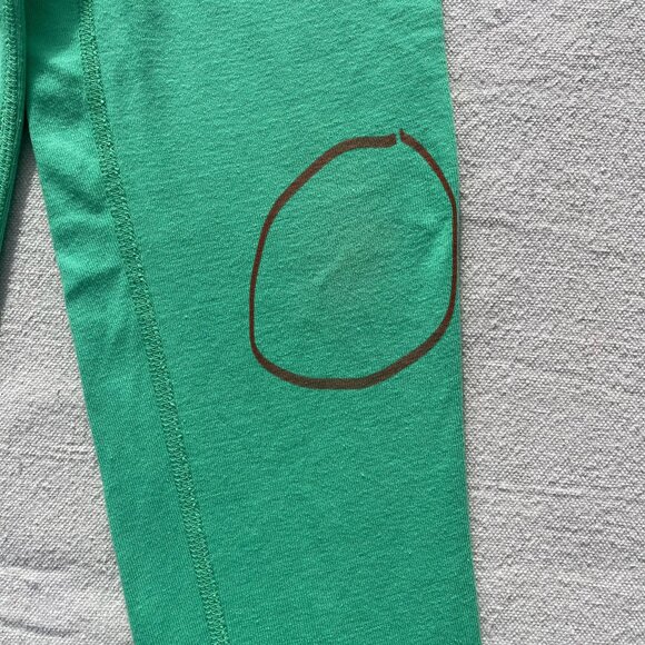 Primary Organic Long-Sleeve PJ Top & Pants, "Clover" Color, Size 6-7, GUC-VGUC - Picture 8 of 11